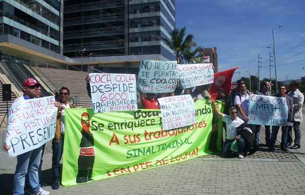 frente_a_coca_cola_en_bogota_2014-2