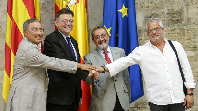 Paco Molina (CCOO-PV), Ximo Puig (PSPV), José Vicente González (Cierval) y Gonzalo Pino (UGT-PV)